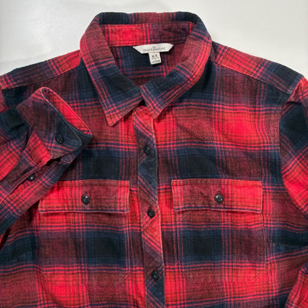LL Bean Signature Flannel Shirt Mens M Red Black Plaid Cotton Button Down 502361